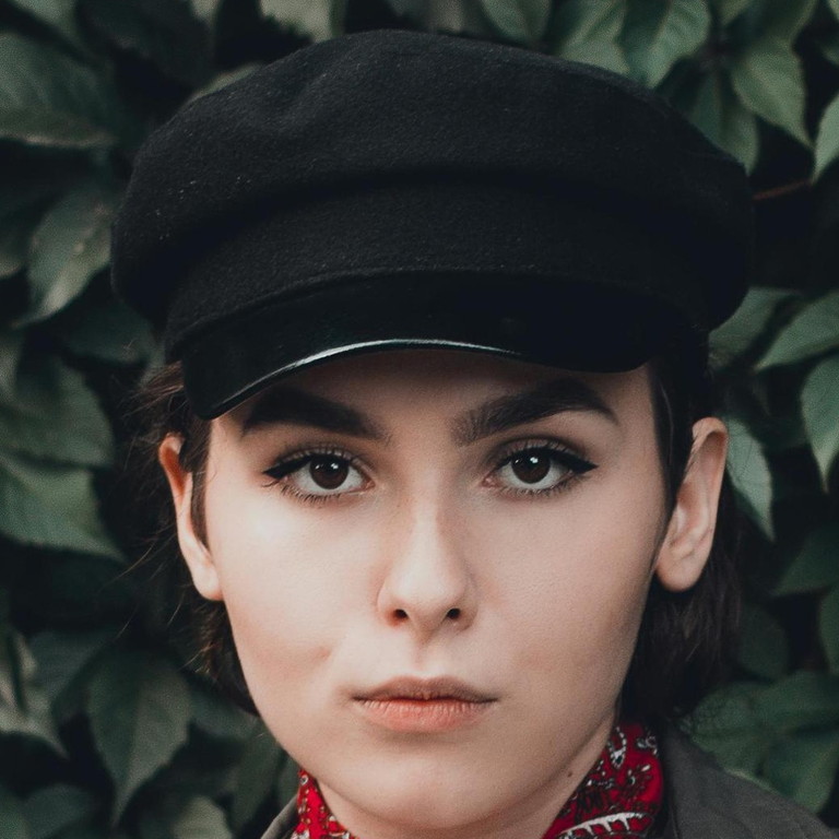 Query source before retouching